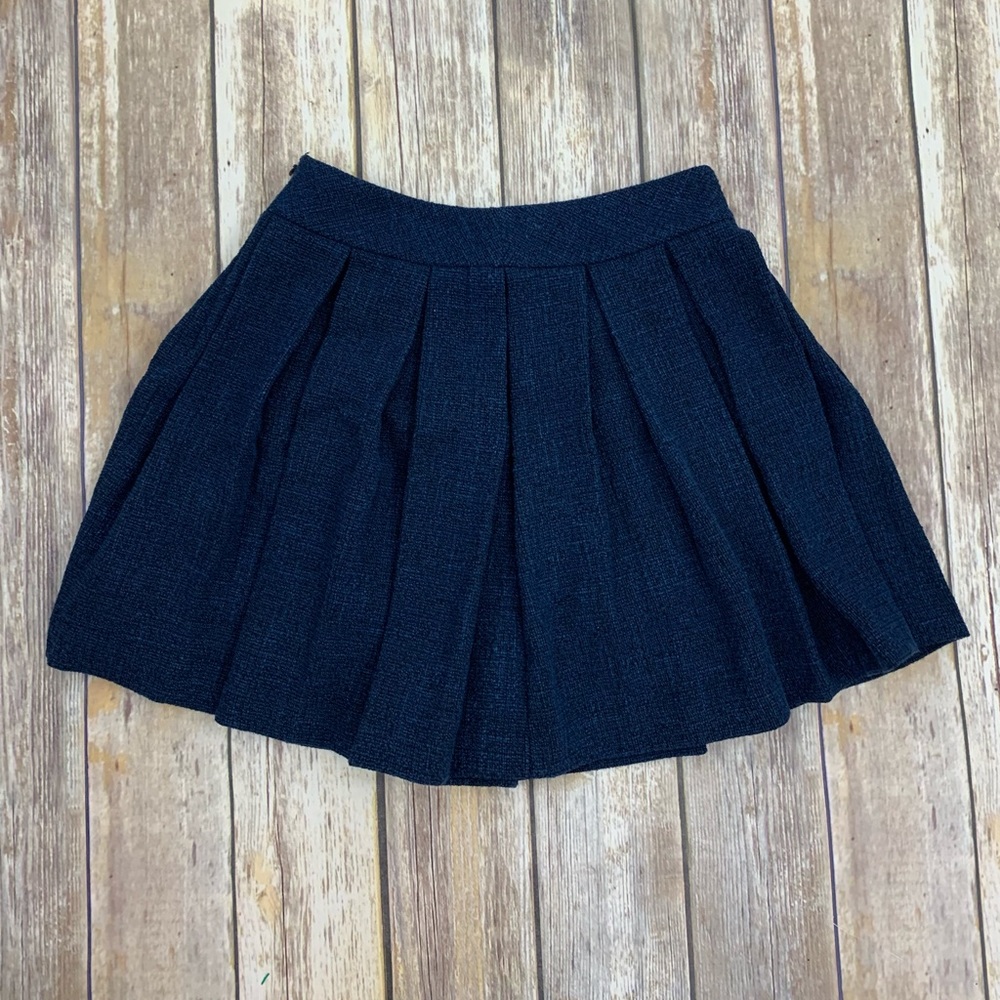 Banana Republic Navy Blue Pleated Skirt- Size 0 P